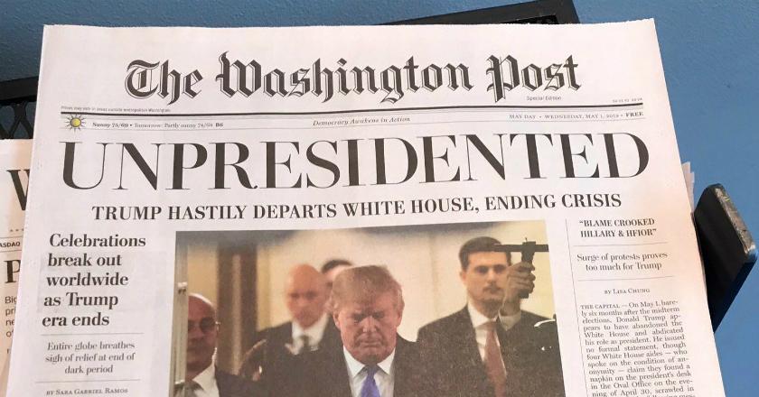 Trump Disebut Undur Diri dalam The Washington Post 'Palsu'