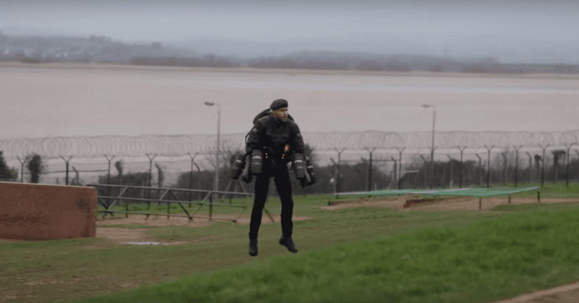 Setelan Jet 'Anti Gravitasi' untuk Pasukan AL Diperkenalkan Eks Marinir Inggris