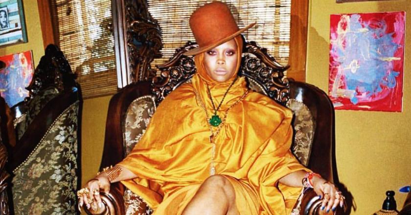 Dapat Cibiran Usai Bela R. Kelly, Erykah Badu Buru-buru Klarifikasi