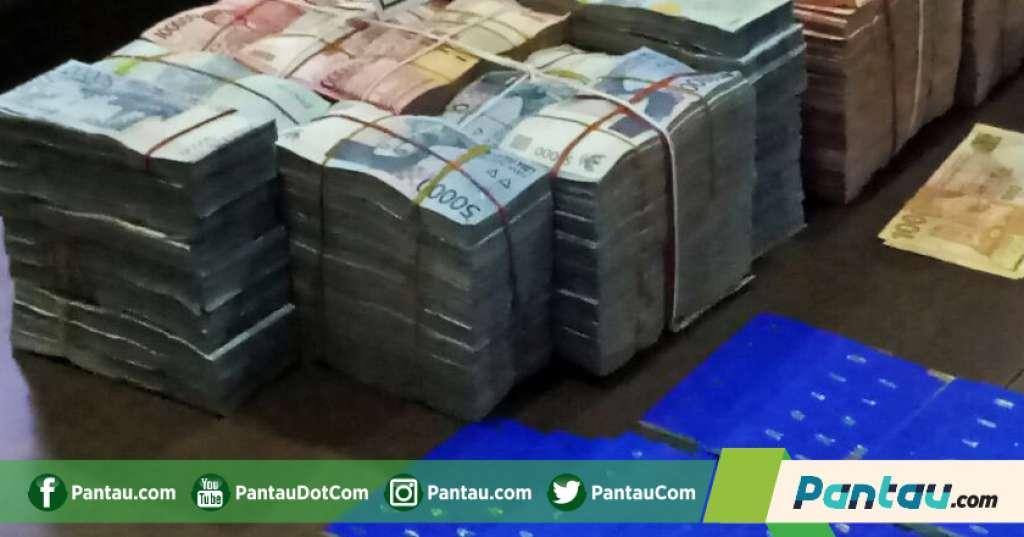 Utang Indonesia Tembus Rp4.418,30 Triliun Selama 2018, Rp740,54 T Berasal dari Pinjaman