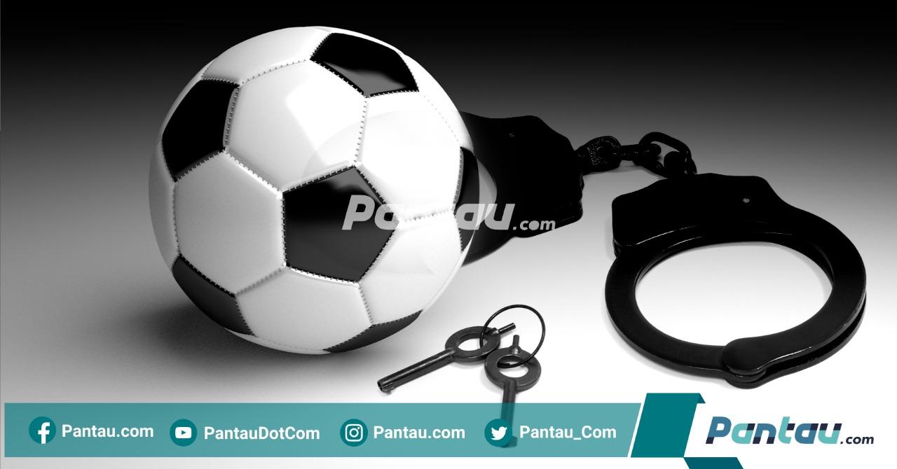 Satgas Anti Mafia Bola Geledah Kediaman Mantan Exco PSSI