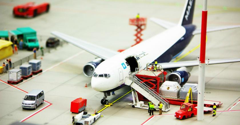 Tuh kan! Tarif Pengiriman Barang 'Latah' Naik Gara-gara Tiket Pesawat