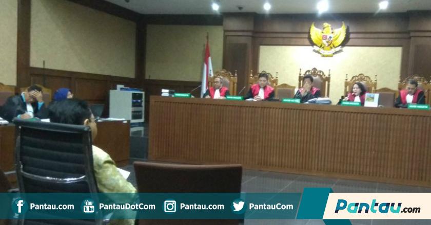 Keterangan Setnov Setengah Hati, Hakim Ungkit Soal 'Justice Collaborator'