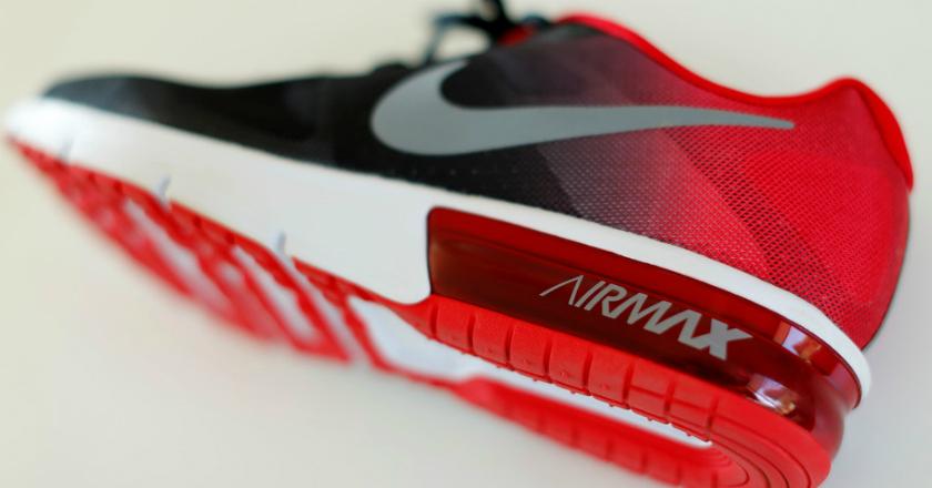 Viral! Ribuan Umat Muslim Serang NIKE Setelah Temukan Lafaz Allah di Sepatu Air Max