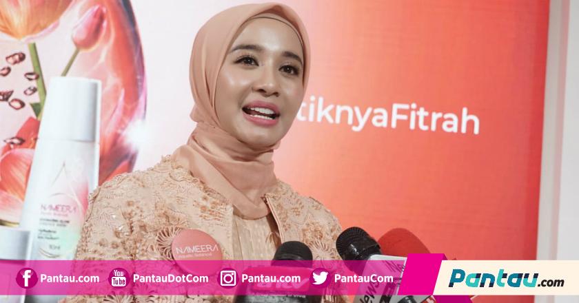 Begini Toh Cara Laudya Cynthia Bella Hilangkan Belang Muka karena Berhijab