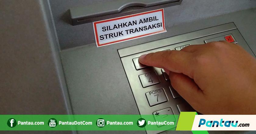 Malas Ngurus Kartu ATM Bank Terblokir? Ternyata Gampang Kok