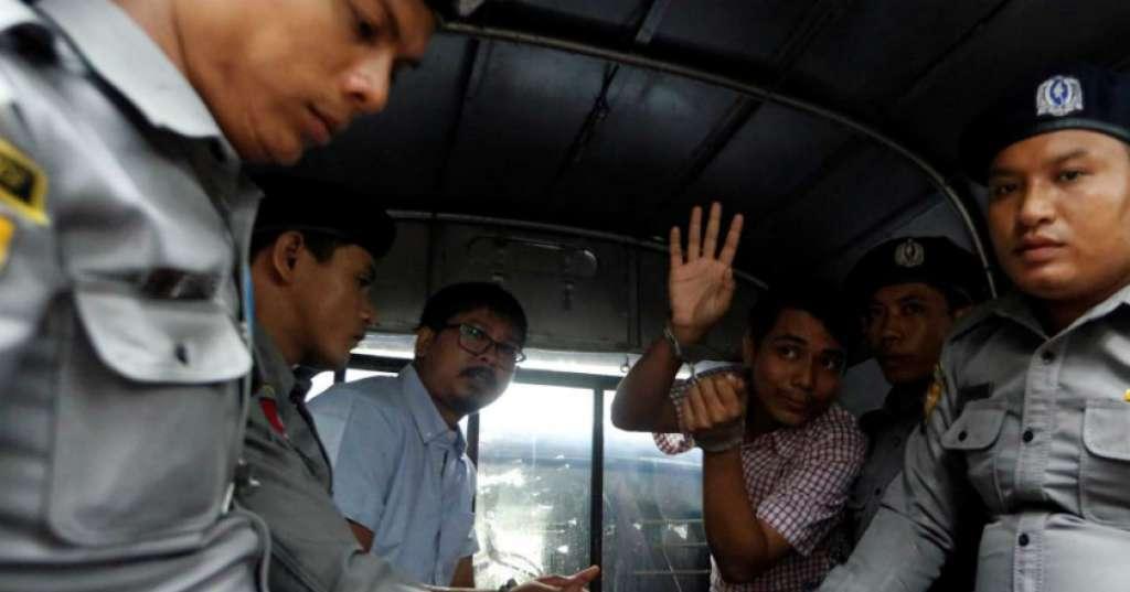 Myanmar Bebaskan Oknum Polisi yang Jerat Dua Wartawan Reuters