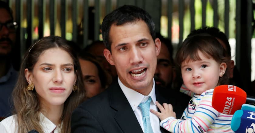 Didatangi Pasukan Khusus Venezuela, Juan Guaido: Keluarga Saya Diancam
