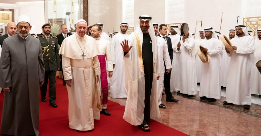 Detik-detik Kedatangan Paus Fransiskus di Uni Emirat Arab
