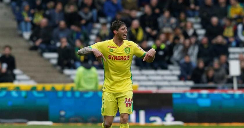 Penyelidik Swasta Temukan Puing Pesawat Pemain Sepak Bola Emiliano Sala
