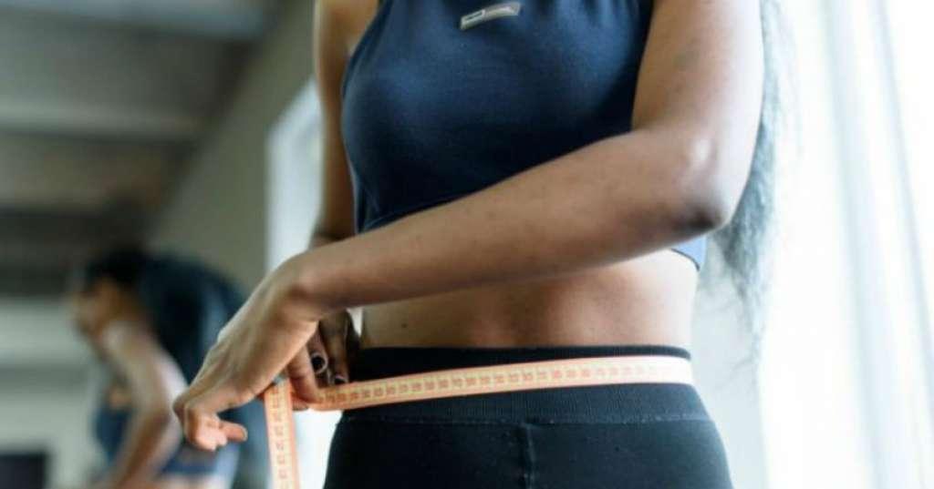 Tips Agar Tidak 'Kebobolan' Berat Badan Saat Imlek