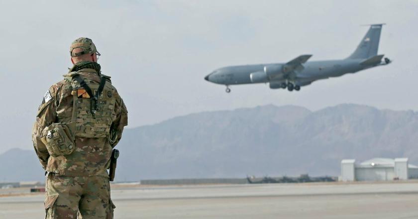 Foto Pangkalan Militer AS, Pria Asal China Divonis Satu Tahun Penjara