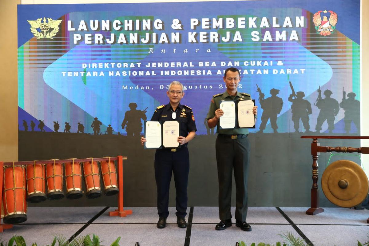Perkuat Sinergi Pengawasan dan Penegakan Hukum, DJBC dan TNI AD Tandatangani Perjanjian Kerja Sama