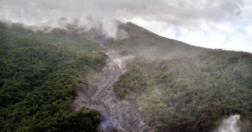 Ratusan Warga Batubulan Terisolir Akibat Erupsi Gunung Karangetang Sulut