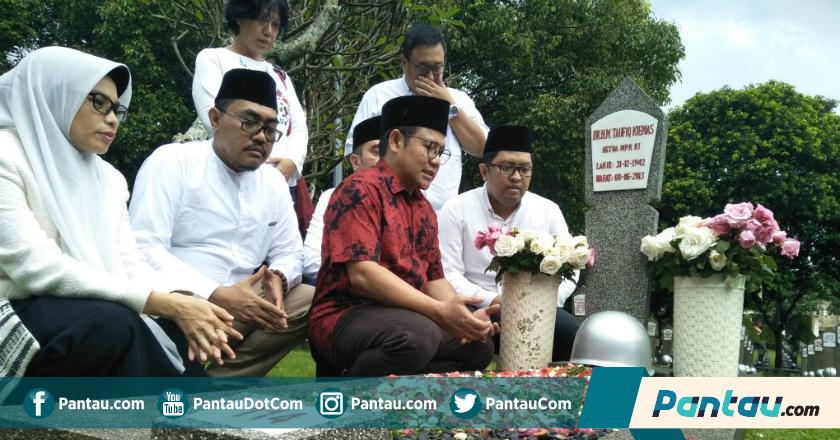 Pengamat: Ziarah ke Makam Taufiq Kiemas, Muhaimin Cari Simpati Megawati