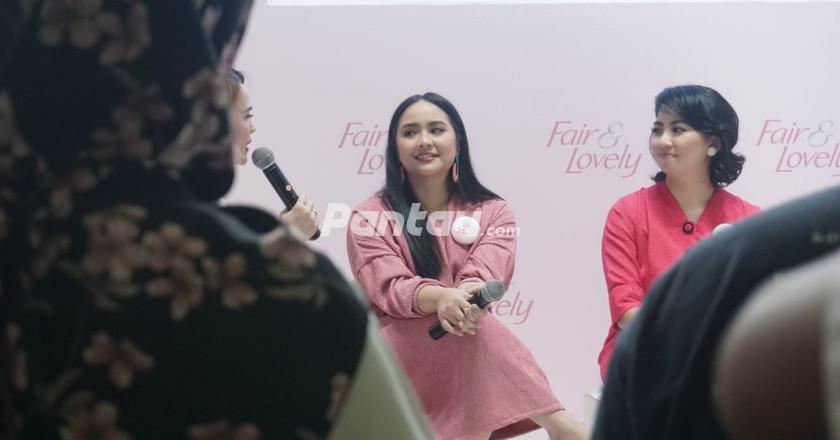 Gita Gutawa Kejar S2 Terinspirasi dari Ibunya