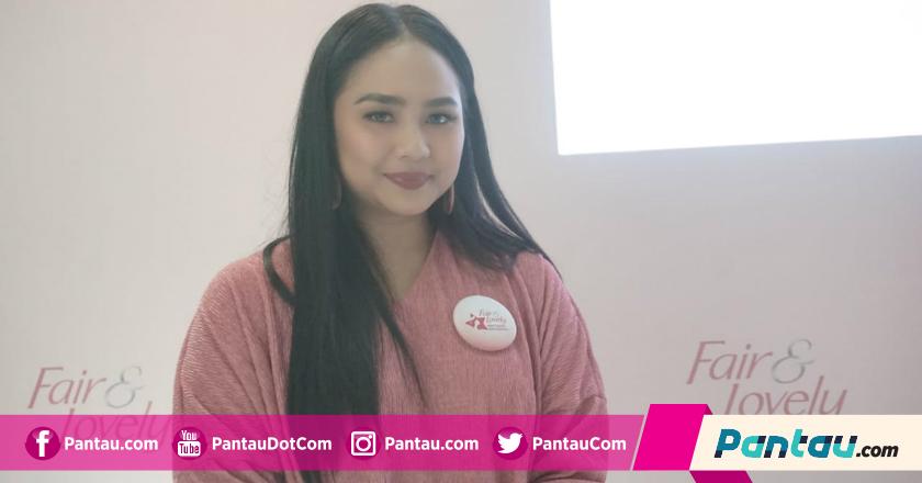 Ingin Lanjutkan S3, Gita Gutawa Takjub dengan Dosen di Luar Negeri