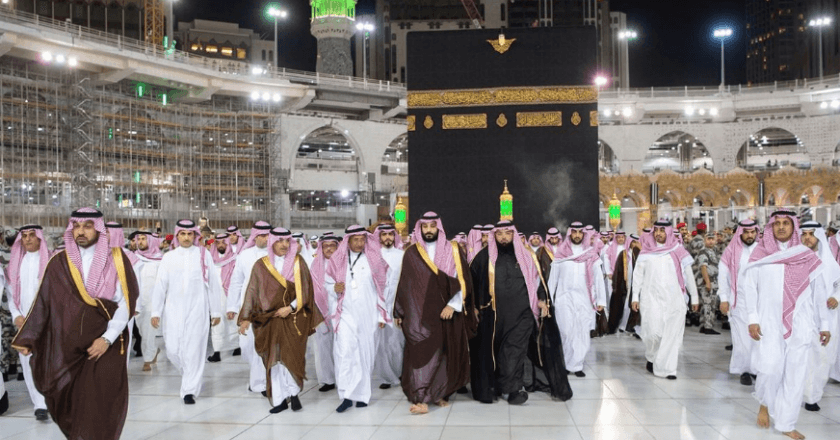 Mohammed bin Salman Kunjungi Masjidil Haram, Netizen Sebut Pencitraan