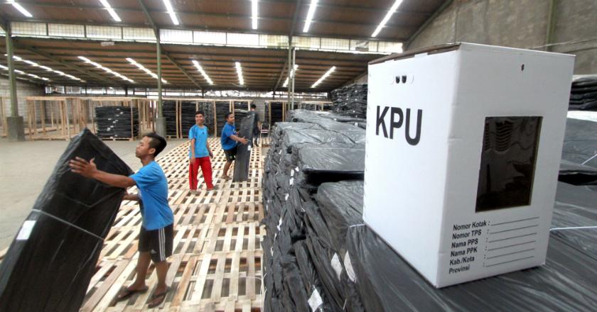 Bawaslu Jabar Temukan Ribuan Kotak Suara Rusak