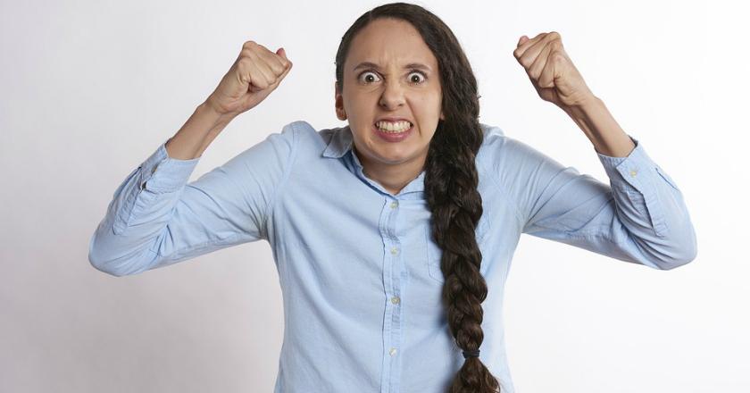 Abis Nonton Debat Pilpres Malah Emosi? Segera Lakukan Ini