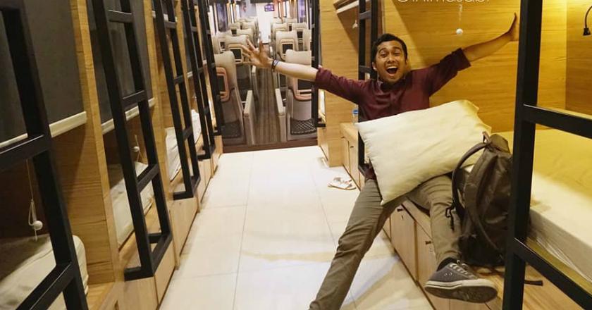 Transit di Stasiun Gambir? Nginap di Pod Room Saja, Murah Meriah!