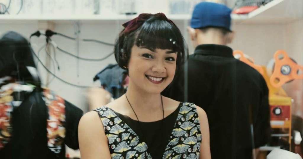 Contoh Nih, Cara Jitu Nirina Zubir Hindarkan Anak dari Serangan Batuk