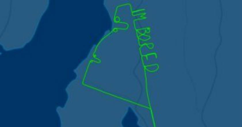 Wow, Ada Tulisan 'I'm Bored' di Langit Australia