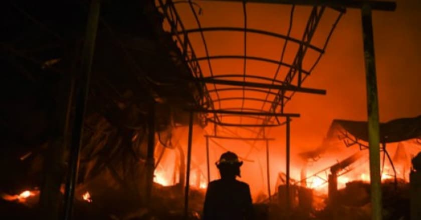 Terjebak di Rumah, Dua Kakak Beradik Tewas dalam Kebakaran di Penjaringan