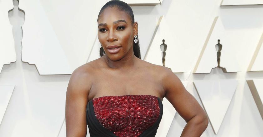 Bintang Tenis Serena Williams Tampil Bak Putri Duyung di Oscar 2019