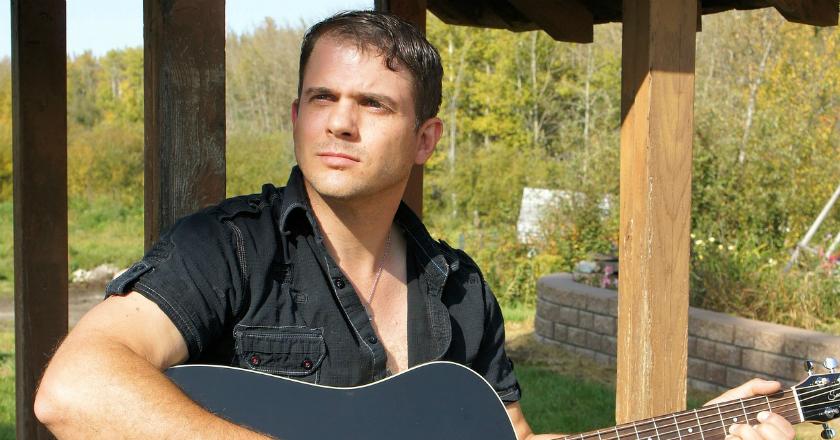 Girls, Kenali Ciri Pria Playboy dari Gaya Berpakaiannya