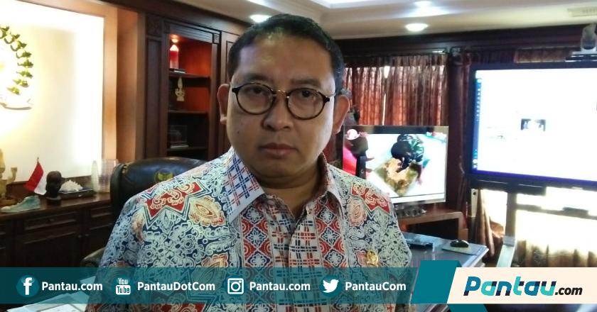 Jokowi Luncurkan Program 3 Kartu Baru, Fadli Zon: Itu Cuma Jurus Mabok!