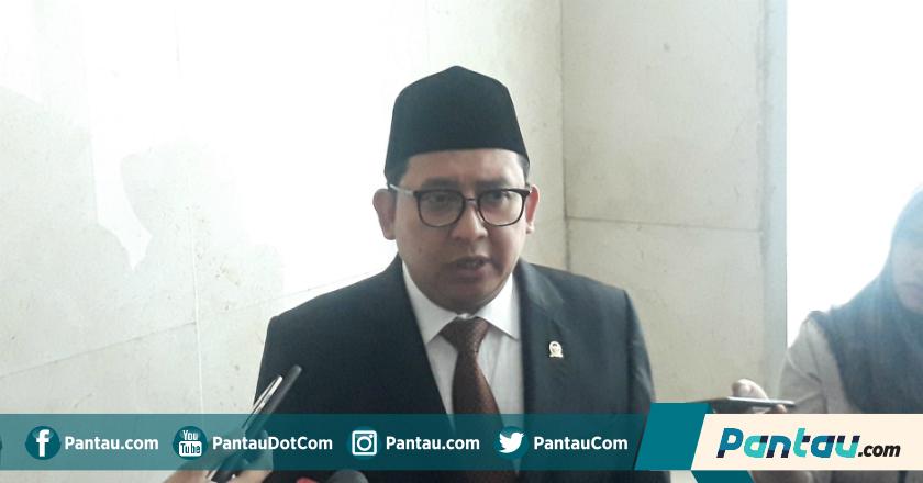Ini Tanggapan Fadli Zon Soal Kampanye Hitam 3 Ibu-ibu di Karawang