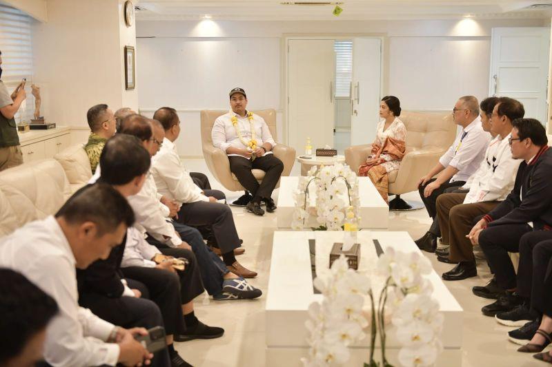 Menpora Dito Tancap Gas Langsung Gelar Pertemuan dengan Jajaran Kemenpora