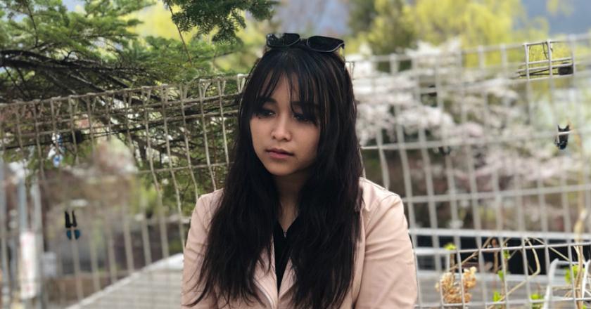 Foto-foto di Jepang, Adik Ayu Ting Ting Disebut Mirip Hantu