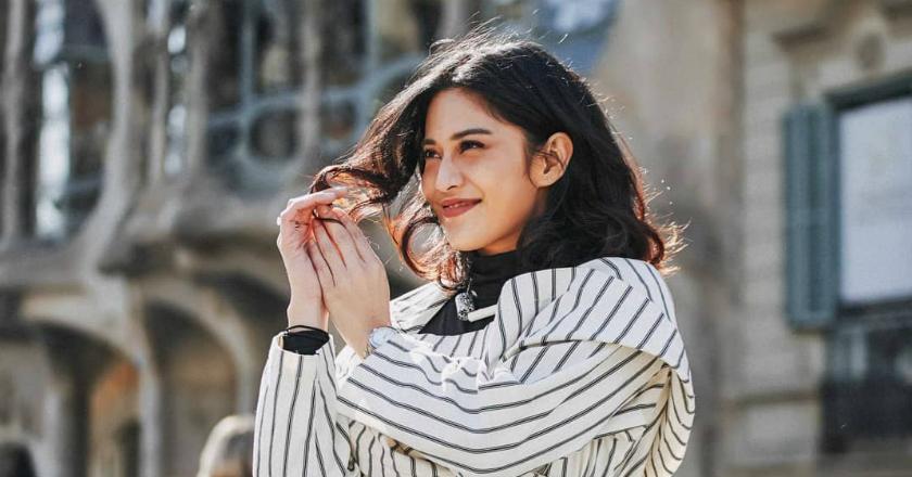 Suami Diperiksa KPK, Dian Sastro Tulis Kalimat Menyentuh