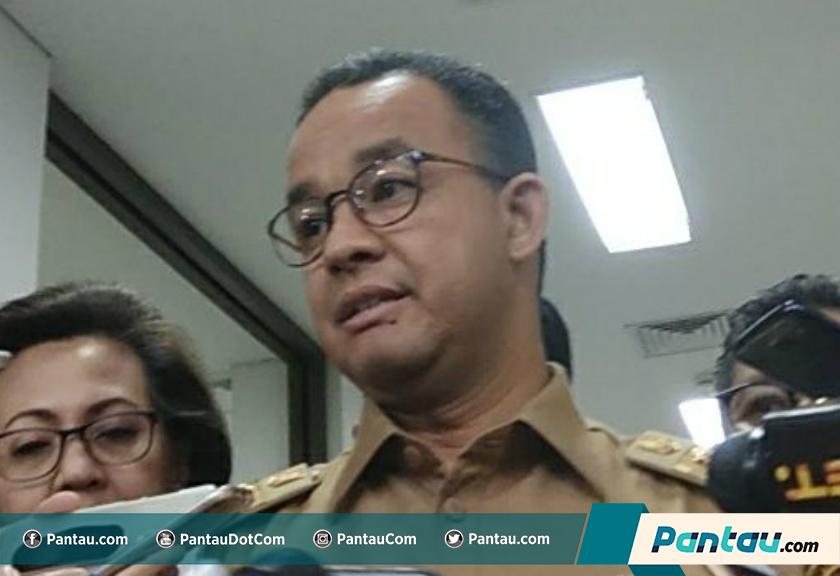 Sambangi Korban Ambruknya Salasar Gedung BEI, Ini yang Disampaikan Anies Baswedan