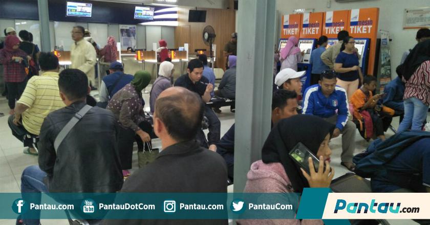 Kata PT KAI Soal Pemudik yang Susah Dapat Tiket Lebaran