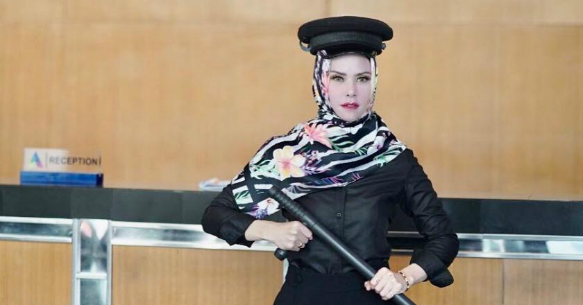 Dituding Melakukan Pernikahan Settingan, Angel Lelga 'Ngamuk' di Instagram