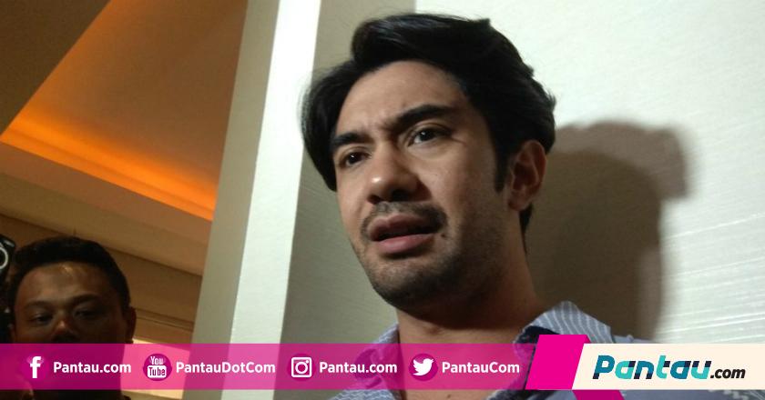 Christine Hakim Bongkar Rahasia Reza Rahadian 'Laris Manis' Main Film