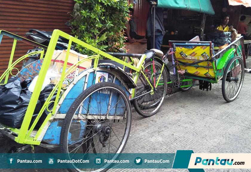 Pengamat Transportasi Sebut Kebijakan Anies Soal Becak Salah Besar
