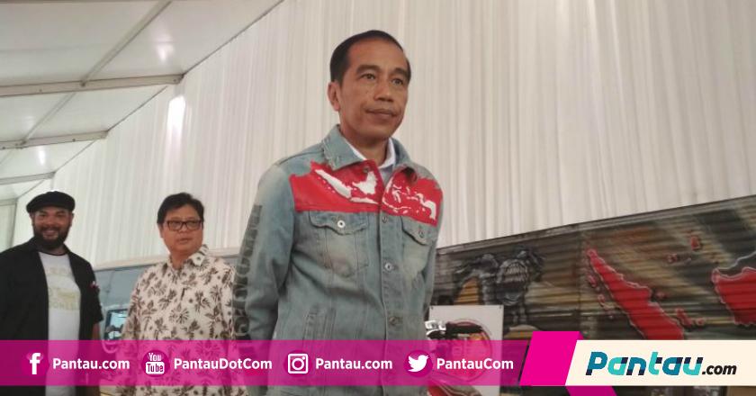 Jokowi Berpesan Fashion Muslim Indonesa Harus Punya Ciri Khas