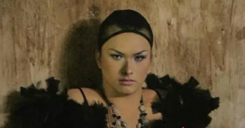 Foto Nicolas Saputra Berdandan Perempuan Tersebar, Netizen Heboh