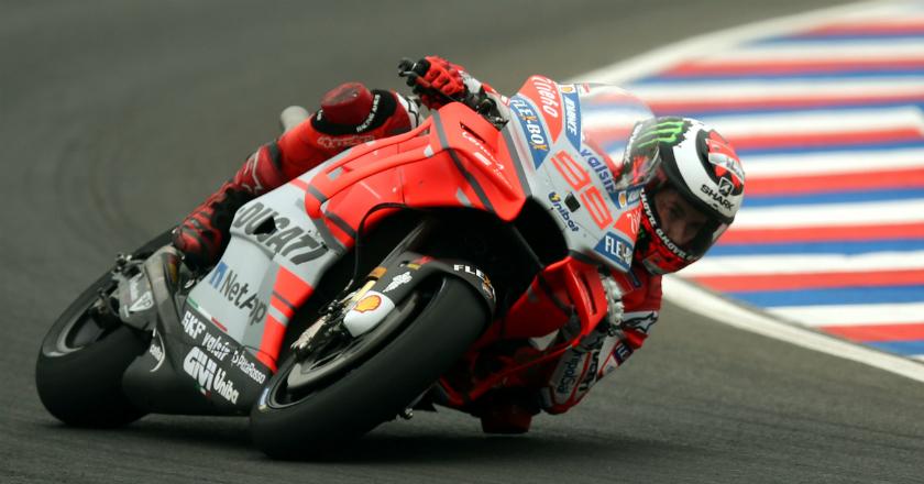 Jorge Lorenzo Sentil Race Direction MotoGP Jangan 'Lembek'