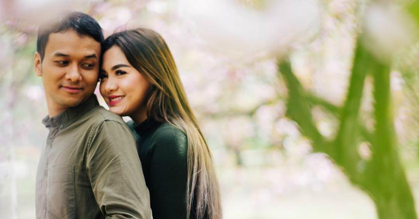 Hamil Besar, Vicky Shu Makin Manja pada Suami