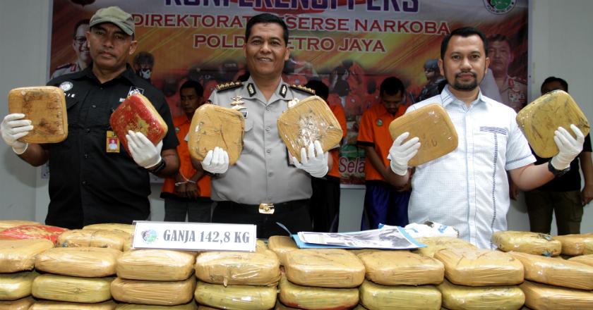 Polisi Sita 142 Kg Ganja dari Sindikat Narkoba Aceh-Jakarta