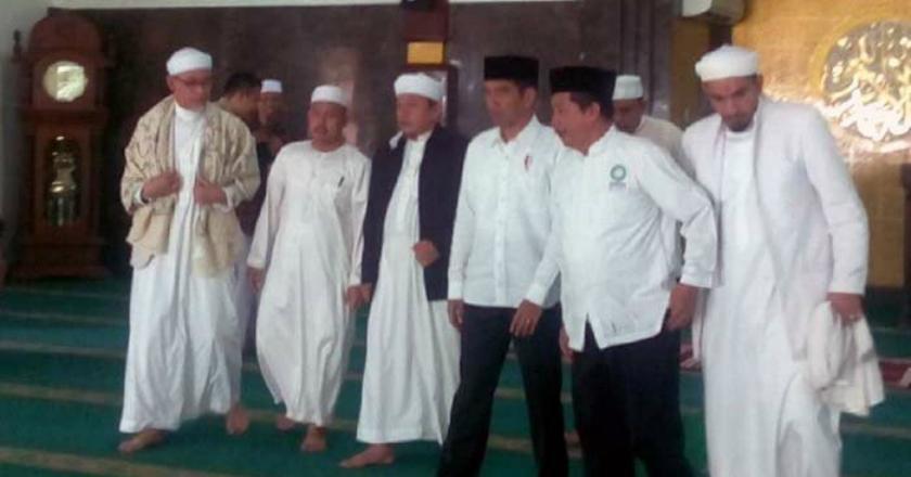 Jokowi Ungkap Alasannya Bertemu Pengurus Alumni 212