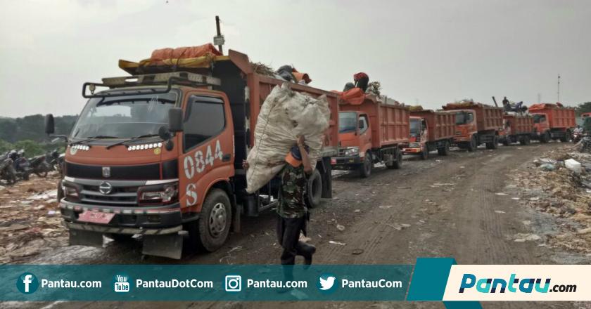 Uang Bau TPST Bantar Gebang, Rezeki di Sekitar Tumpukan Sampah