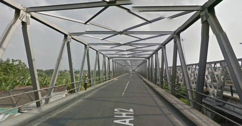 Kementerian PUPR Soroti Jembatan 'Uzur' di Indonesia