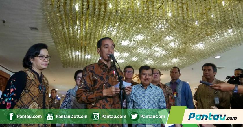 Belum Jelas, Jokowi Malas Komentar Soal Rekaman Rini dan Dirut PLN