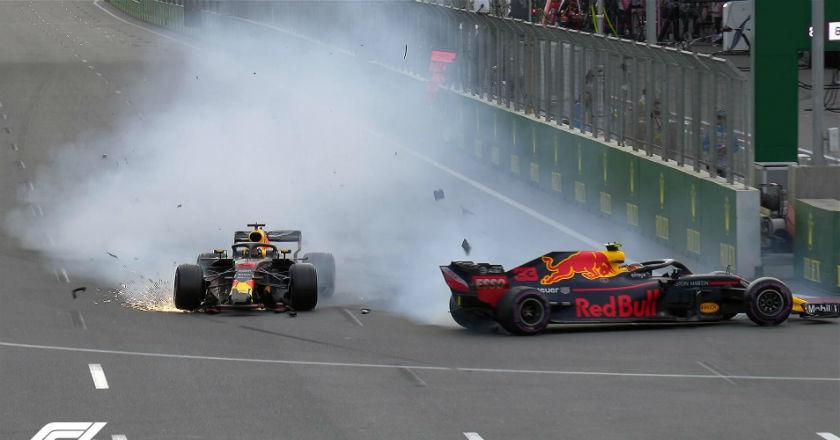 Insiden Ricciardo dengan Verstappen, Bos Red Bull: Mereka Harus Minta Maaf ke Tim